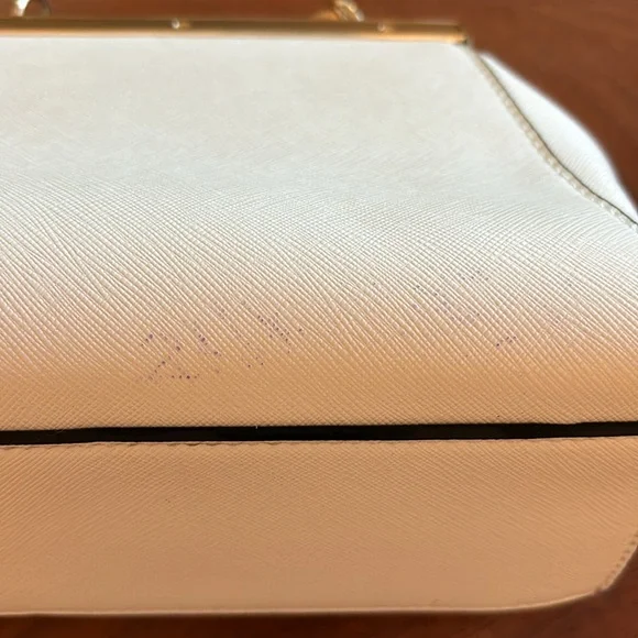 NWOT Aldo white handbag with black trim. Removable Crossbody Strap. - Picture 7 of 7